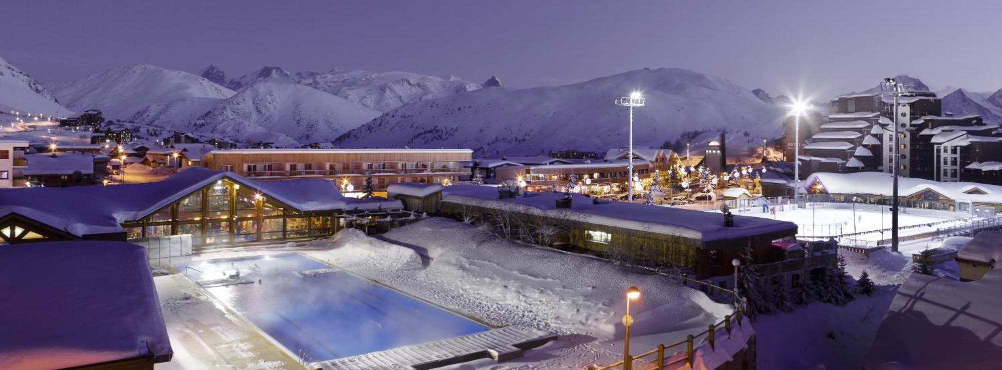 Chalet Alpe D'Huez 1850-Sea And Mountain Pleasure Avec 2 Appartements- 1 Appartement 3 Chambres 8 Couchages - 3 Salles D'Eau Et 1 Appartement 5 Chambres 12 Couchages 5 Salles D'Eau - Jacuzzi Et Sauna -Pieds Des Pistes Et Centre エクステリア 写真